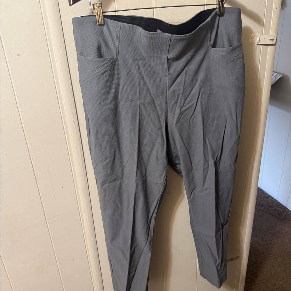 Maurices Gray Ankle Pants